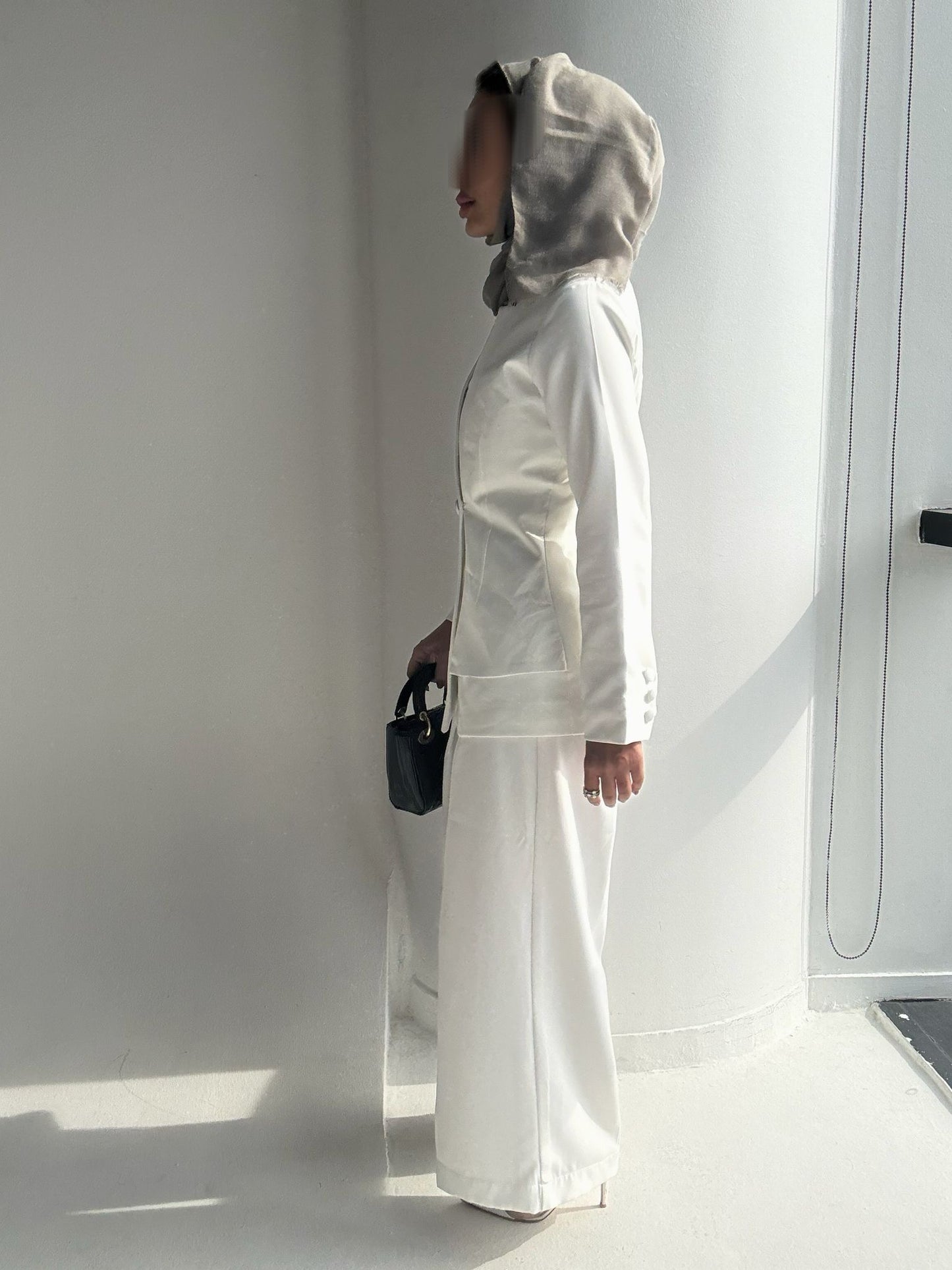 White trouser