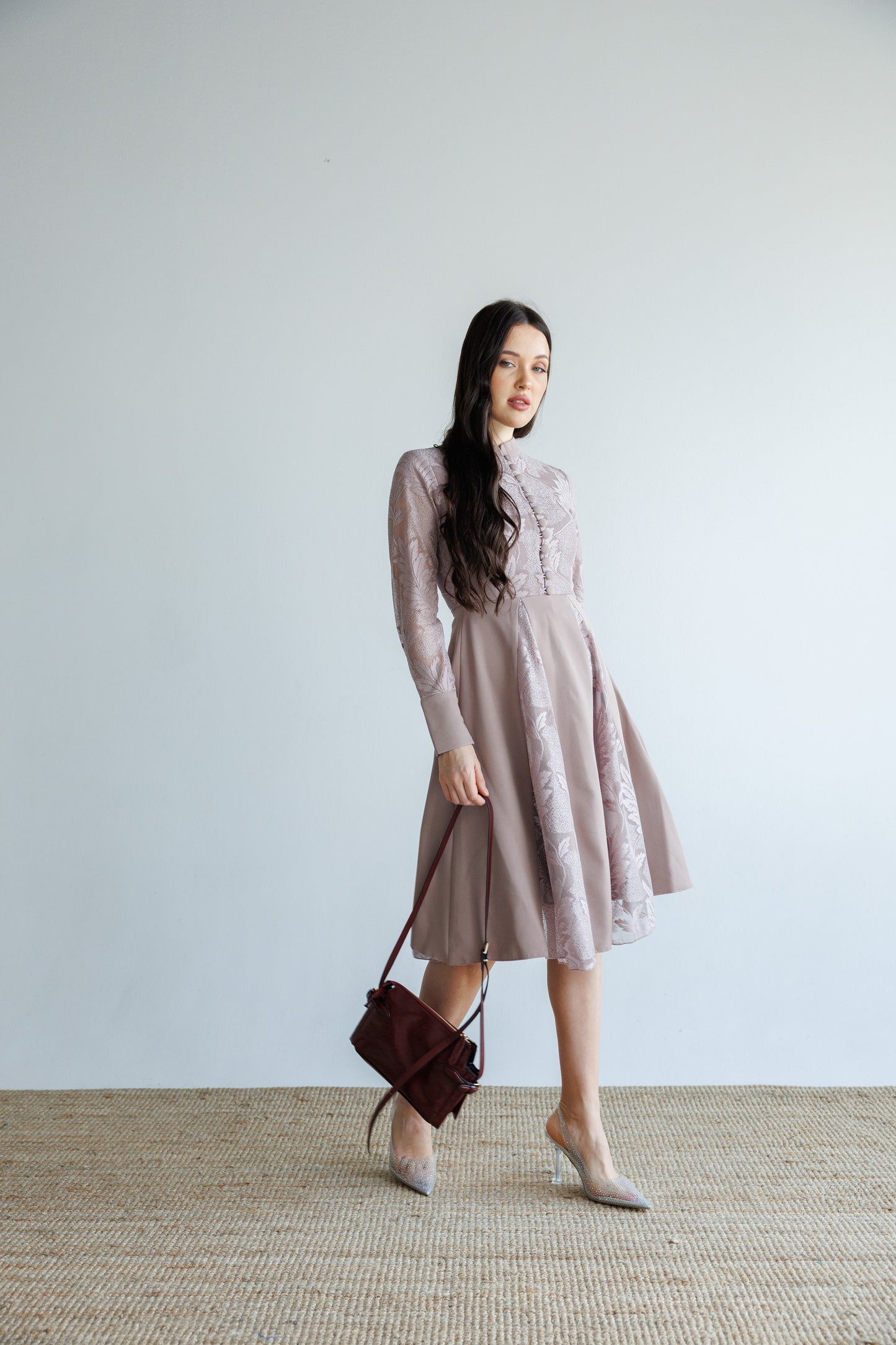 Luna Lace Midi Dress - RE-NEW