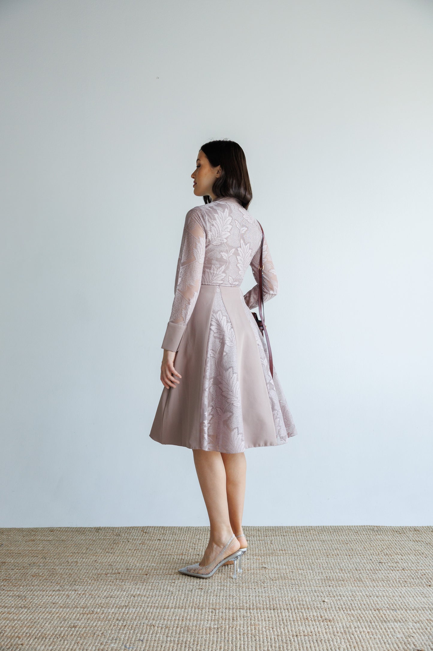 Luna Lace Midi Dress - RE-NEW