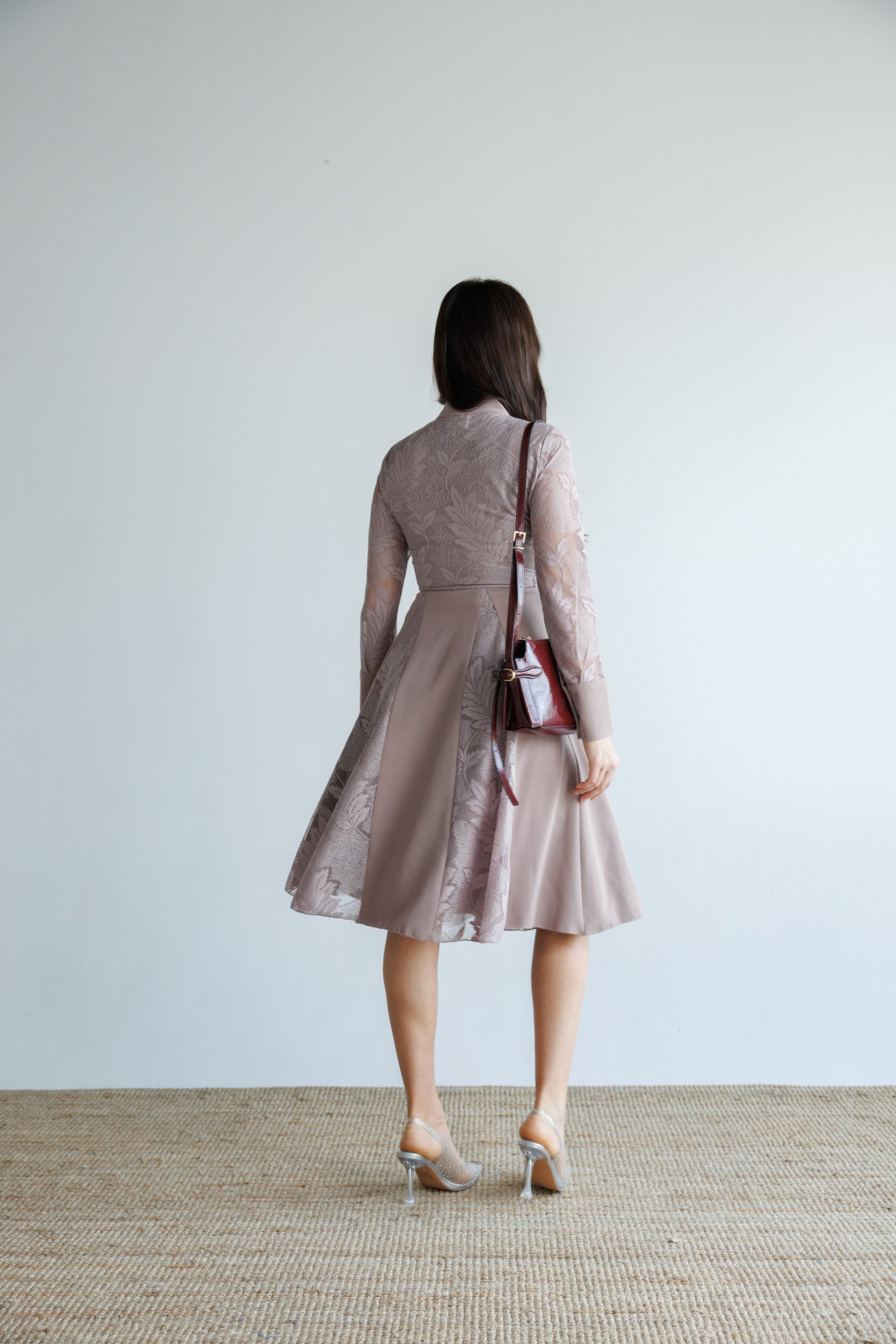 Luna Lace Midi Dress - RE-NEW
