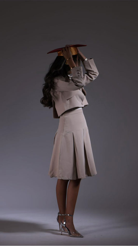 beige set